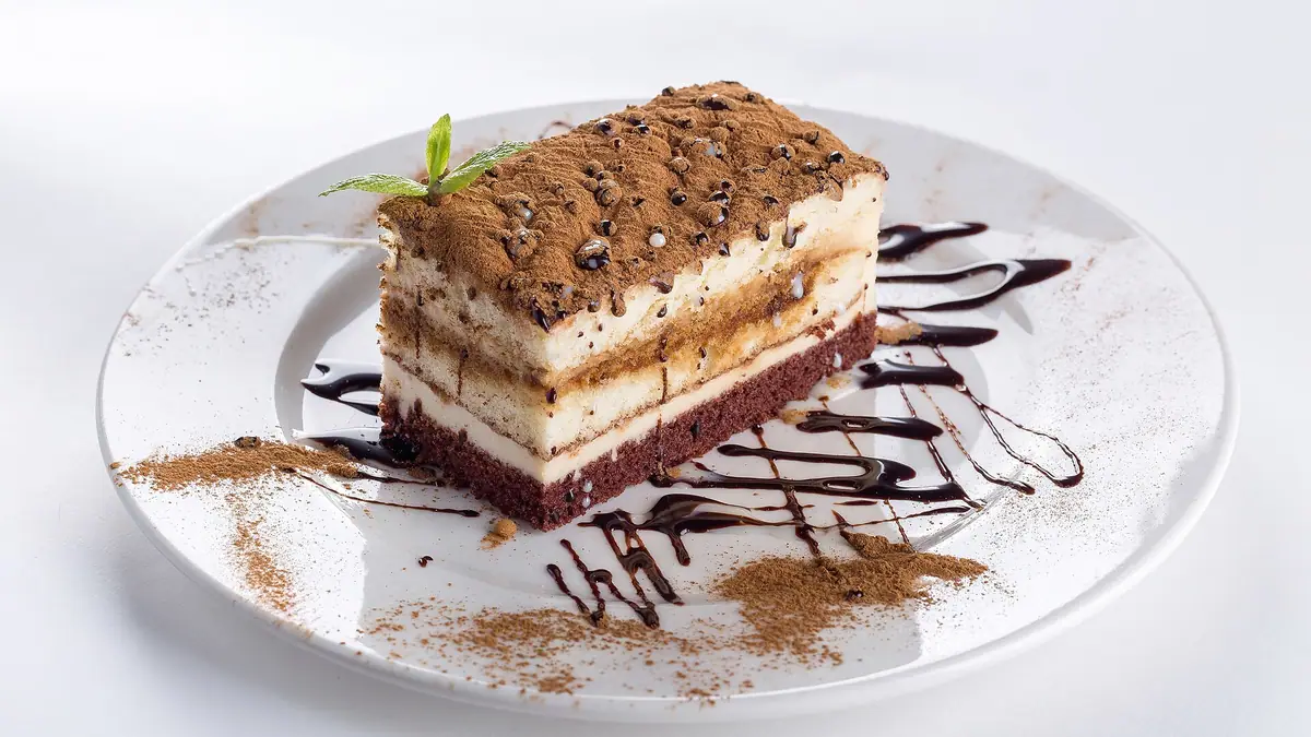 Riverside Tearoom – cake shop in Orford town centre